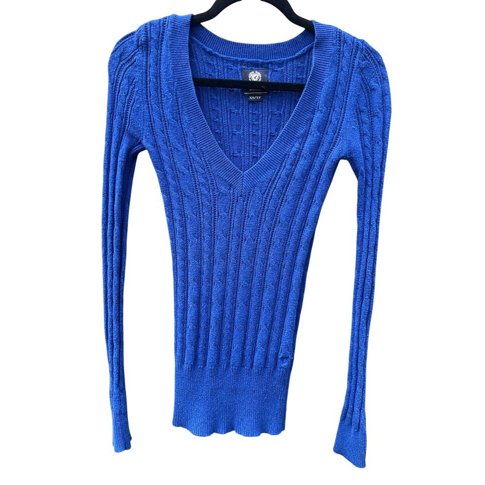 American Eagle outfitters Vintage Y2K cable knit v neck sweater bella swan blue